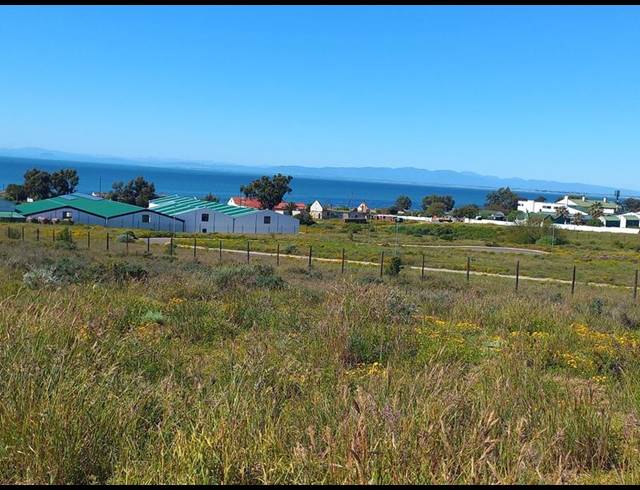 LAND FOR SALE IN SANDY POINT